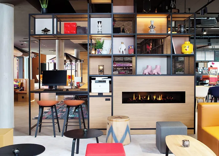 Hotel Moxy East