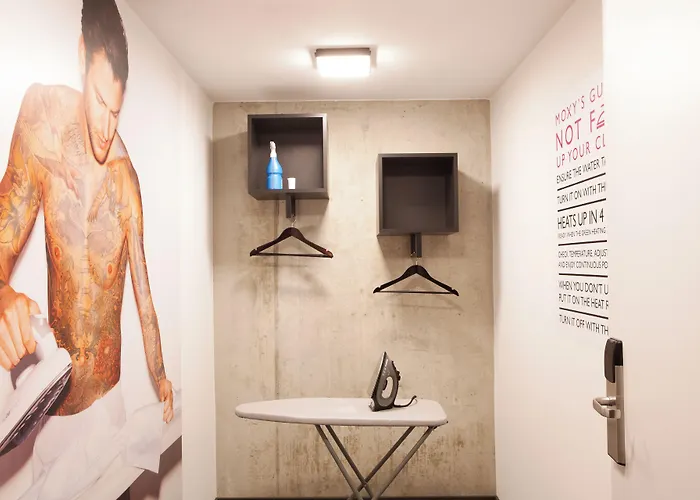 Moxy East Vienna